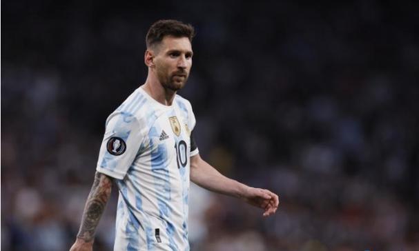 镜鉴｜定格美丽重庆：江滩秋韵入画图